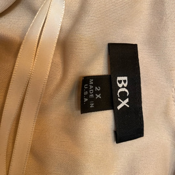 BCX Women's Brown Sleeveless Blouse, Back Tie, V Neck - Picture 16 of 16